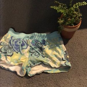 Cute and comfortable girls blue old navy shorts